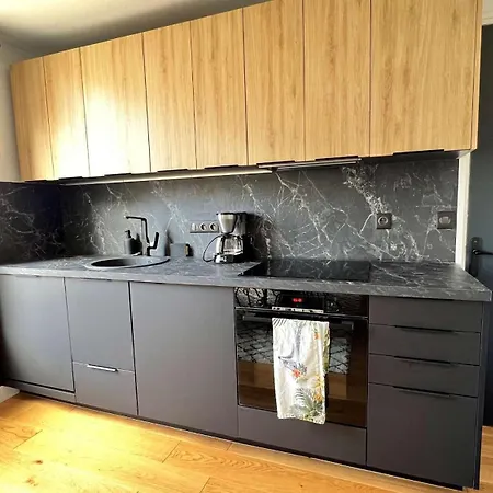 Charmante Maison Avec Annexe - Jardin - Parking - Proche Plages ヴィラ *