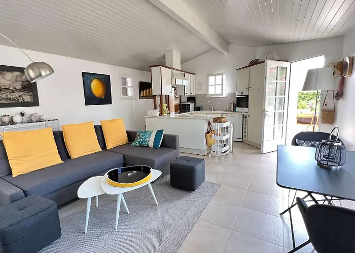 Charmante Maison Avec Annexe - Jardin - Parking - Proche Plages