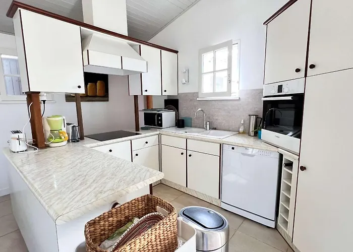 Charmante Maison Avec Annexe - Jardin - Parking - Proche Plages *